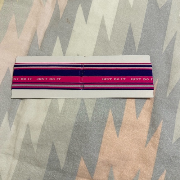 Nike headbands - Picture 2 of 2